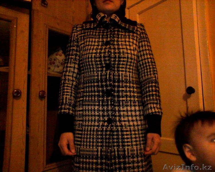 Продам женское пальто р.44 (димесезонное)недорого!!! - Изображение #1, Объявление #126744