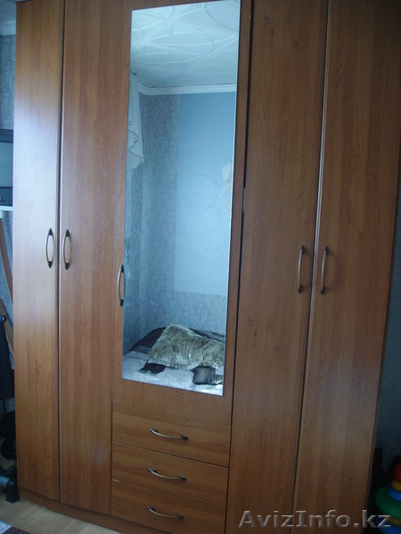 Продам шкаф плательный  - Изображение #1, Объявление #205934