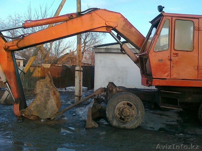 Эксковатор ЭО-3323, 1995 г.в. - Изображение #1, Объявление #506712