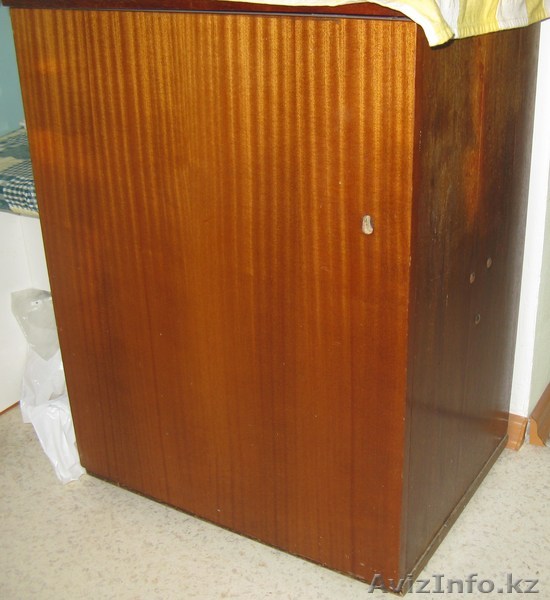 продам швейную машинку "Чайка" бу, в раб. состоянии - Изображение #1, Объявление #555869