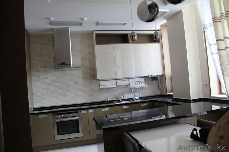 Срочно продам 4х ком квартиру в Элитном жилом комплексе Хайвил-Астана за 530 000 - Изображение #1, Объявление #723585