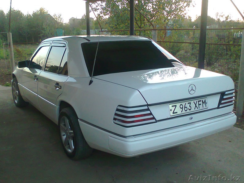 Продам мерседес Е200 1993 г.в. - Изображение #1, Объявление #768261