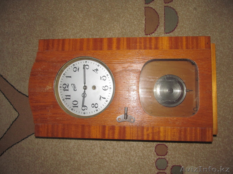 Продам антикварные часы 1942 года - Изображение #1, Объявление #845012