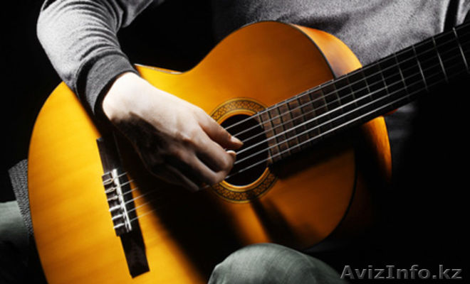 Научу играть на гитаре в Астане. Профессиональный преподаватель. НЕДОРОГО - Изображение #1, Объявление #1161606
