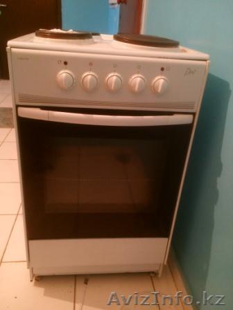 Продам Б/У кухонную плиту  - Изображение #1, Объявление #1534595