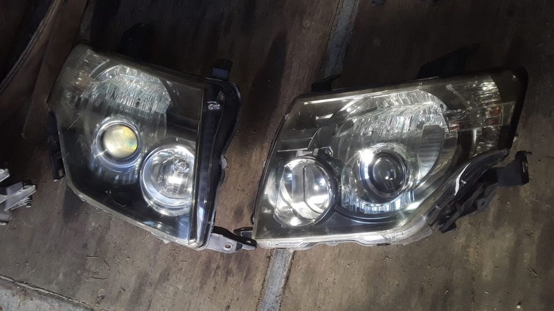 Фары Mitsubishi Pajero 4 - Изображение #1, Объявление #1684813