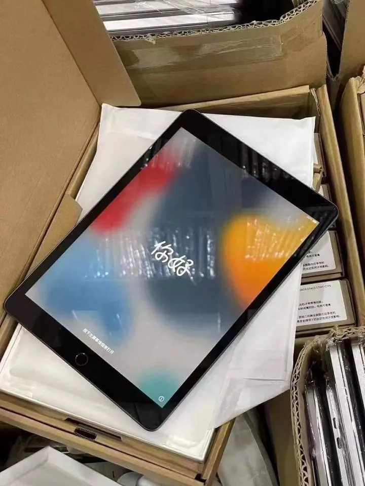 Apple iPad Pro 10th Gen 512gb Original Sales  - Изображение #1, Объявление #1739472