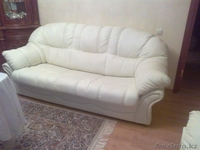 Мягкий уголок,кожанный,белый,3+2+1,3и2 раскладываются(французская раскладушка) - Изображение #1, Объявление #770068