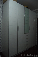 продам белый спальный гарнитур. торг уместен. в идеальном состоянии.  - Изображение #2, Объявление #919308