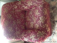 СРОЧНО! продам мягкую мебель, диван и 2 кресла. б/у.  - Изображение #1, Объявление #1146918