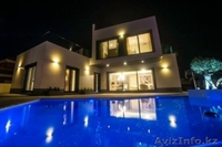  Недвижимость в Испании,Новые виллы на берегу моря от застройщика в Кампоамор - Изображение #3, Объявление #852041