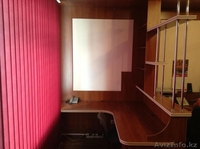 Сдаются 2 рабочих места в офисе по 30 000 тенге - Изображение #1, Объявление #1202717