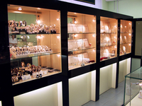 Торговое оборудование,ресепшн,барные стойки,салоны красоты на заказ - Изображение #2, Объявление #1653350