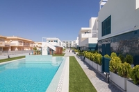 Недвижимость в Испании, Квартира с видами на море от застройщика в Ориуэла Коста - Изображение #1, Объявление #1720574