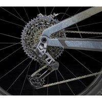 2025 Trek Slash SE Gen 5 Mountain Bike (GUN2BIKESHOP) - Изображение #3, Объявление #1744369