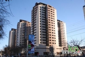 Срочно продаю 3х комнатную квартиру в жк " Шапагат Нуры " цена 240000$ - Изображение #1, Объявление #133371