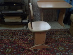 Продам столики и стульчики детские  - Изображение #2, Объявление #157816