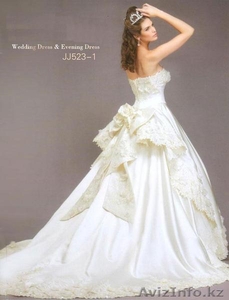 Продам свадебное платье за полцены - Изображение #1, Объявление #164216