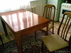 Кухонный стол и 4 стула б/у - Изображение #1, Объявление #306584