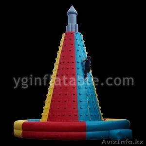 надувной скалодром 