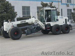 Полноприводный Автогрейдер GR 165