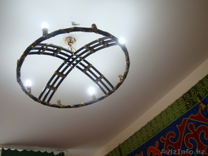 люстра в национальном стиле