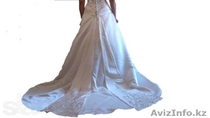 Продам оригинальное свадебное платье - Изображение #3, Объявление #880903