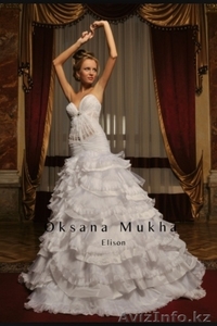 Продам шикарное свадебное платье от модного дизайнера Оксана Муха - Изображение #3, Объявление #1011975