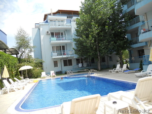недвижимость в Болгари двухкомнатная квартира на курорте Солнечный берег с бассе - Изображение #5, Объявление #1247779