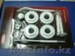 Универсальный комплект для монтажа радиаторов 3/4 и 1/2