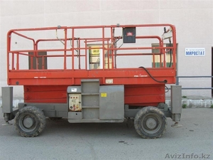 Самоходный ножничный подъемник Haulotte H12SDX