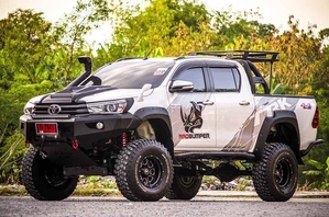 Аксессуары для  пикапов и внедорожников