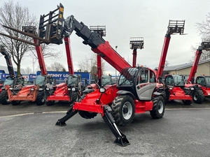 Сдаем в аренду телескопические погрузчики Manitou вместе с оператором.