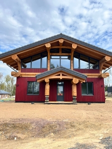  В срочной продаже новый,  уникальный в своем роде дом.