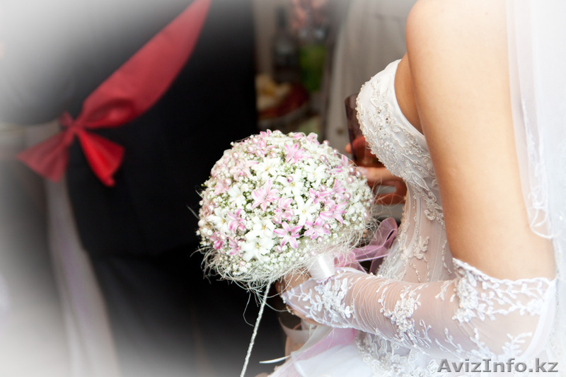 продам роскошное свадебное платье - Изображение #2, Объявление #115458