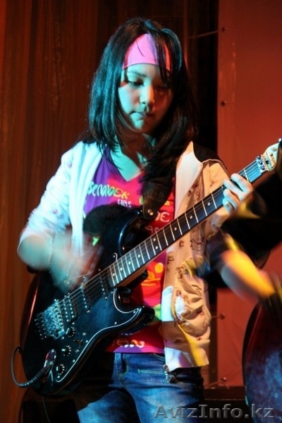 Уроки игры на гитаре, барабанах, фортепиано. Вокал, Рэп -вокал - Изображение #4, Объявление #197746