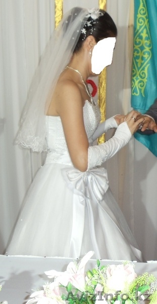 продам свад.платье(астана)торг.на месте - Изображение #2, Объявление #337600