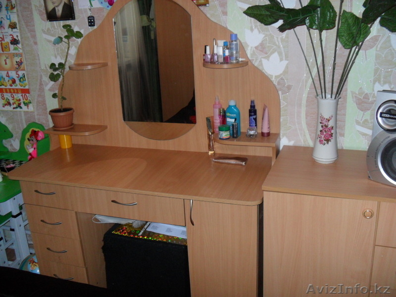 Спальный гарнитур б/у, в отличном состоянии. - Изображение #1, Объявление #324186