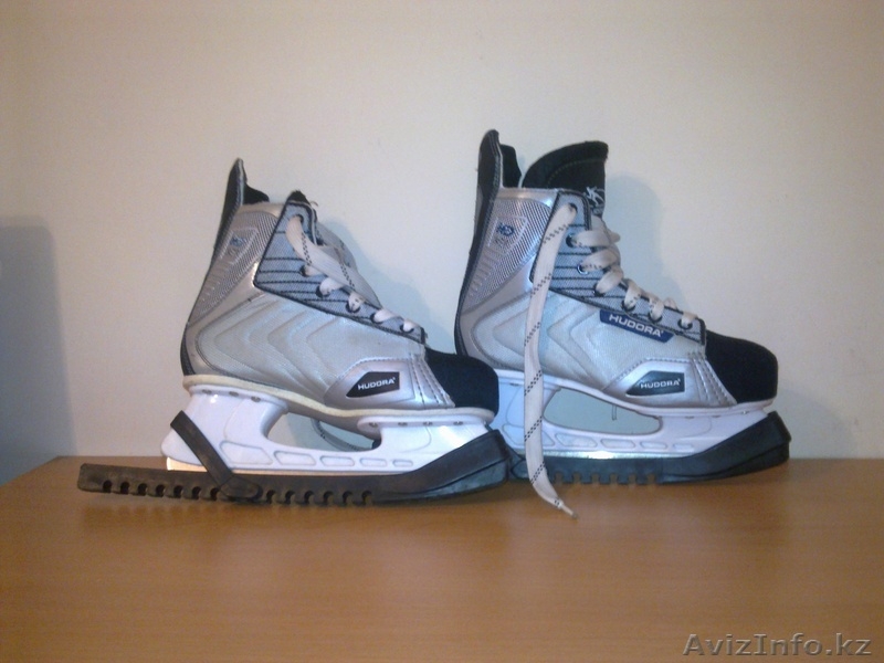 Продам хоккейные коньки в хорошем состоянии - Изображение #1, Объявление #486943