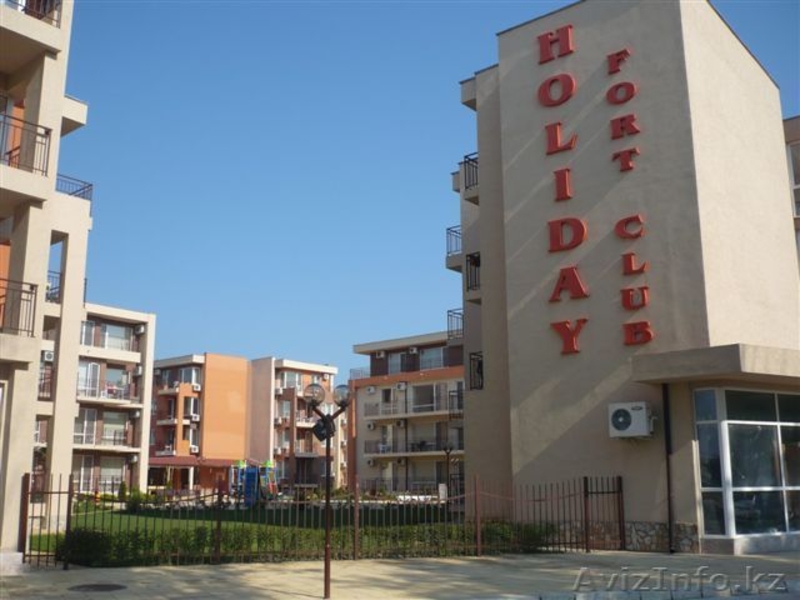 Болгария.Продажа апартаментов в комплексе"Holiday Fort Golf Club" - Изображение #3, Объявление #592669