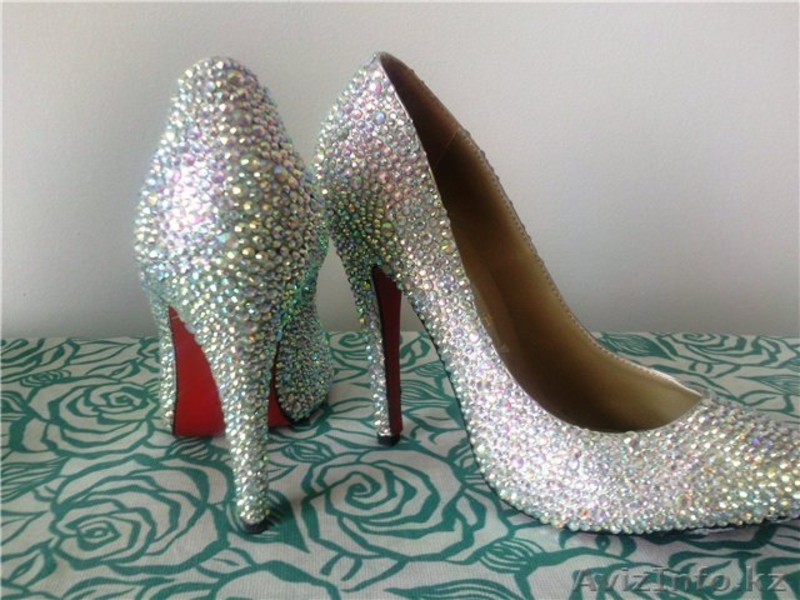 Туфли Лабутьен в стразах 40 размера - Изображение #2, Объявление #722456