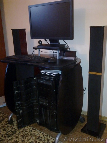Компьютер, монитор,стол комп. Б/у - Изображение #2, Объявление #750318