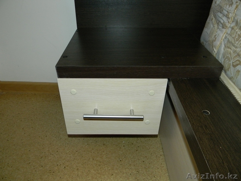 Продается кровать. Отличная большая двуспальная кровать в хорошем состоянии - Изображение #6, Объявление #818334