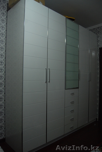 продам белый спальный гарнитур. торг уместен. в идеальном состоянии.  - Изображение #2, Объявление #919308