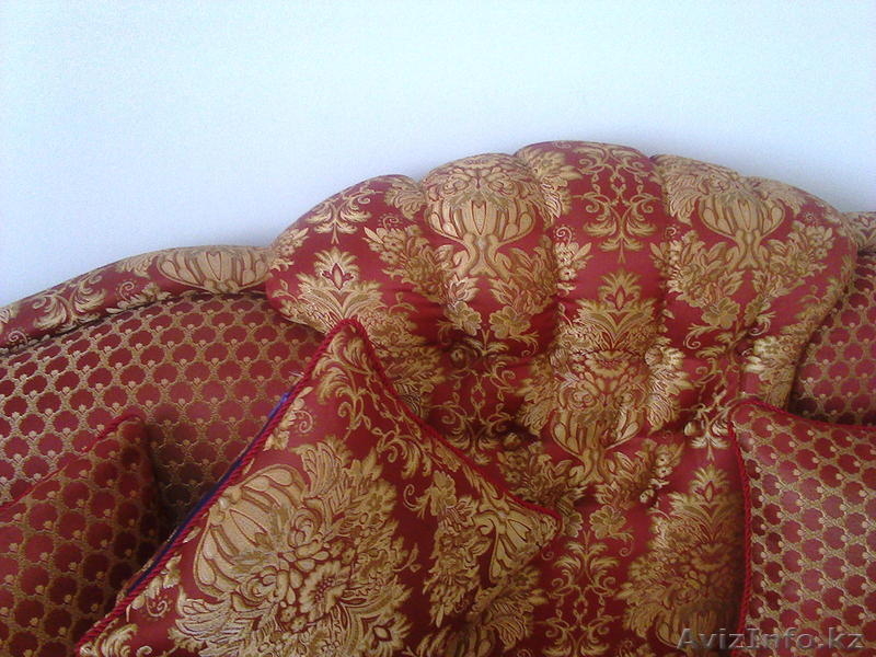 Срочно продам шикарный диван и два кресла.  - Изображение #4, Объявление #998823