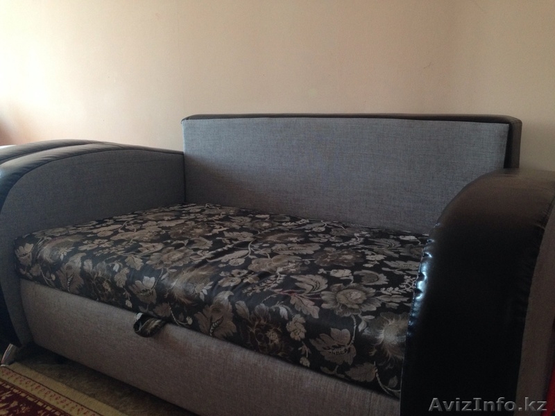 Диван серебристого цвета - Изображение #3, Объявление #1016356