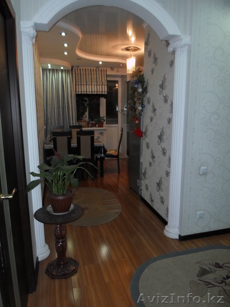 Продам уютную 3 комнатную квартиру по ул. Б. Момышулы с пересечением Тәуелсіздік - Изображение #1, Объявление #1030385