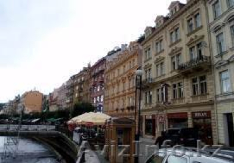  трехкомнатной  квартиры в центре курортной зоны Карловы Вары - Изображение #1, Объявление #1157581