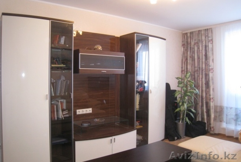 Продаю двухкомнатную квартиру недалеко от центра - Изображение #1, Объявление #1256877