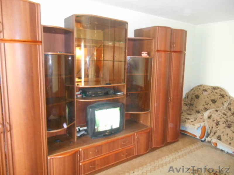 1-комнатная, 2этаж(5), не угловая; новые двери, пол, сантехника; застекленная ло. - Изображение #2, Объявление #1260172